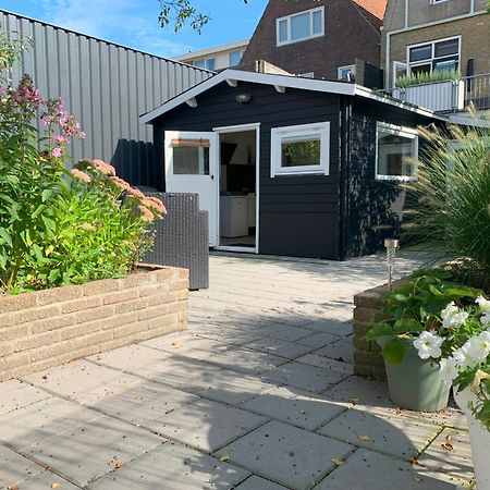 Tiny House Tussen De Grachten Sneek Dış mekan fotoğraf