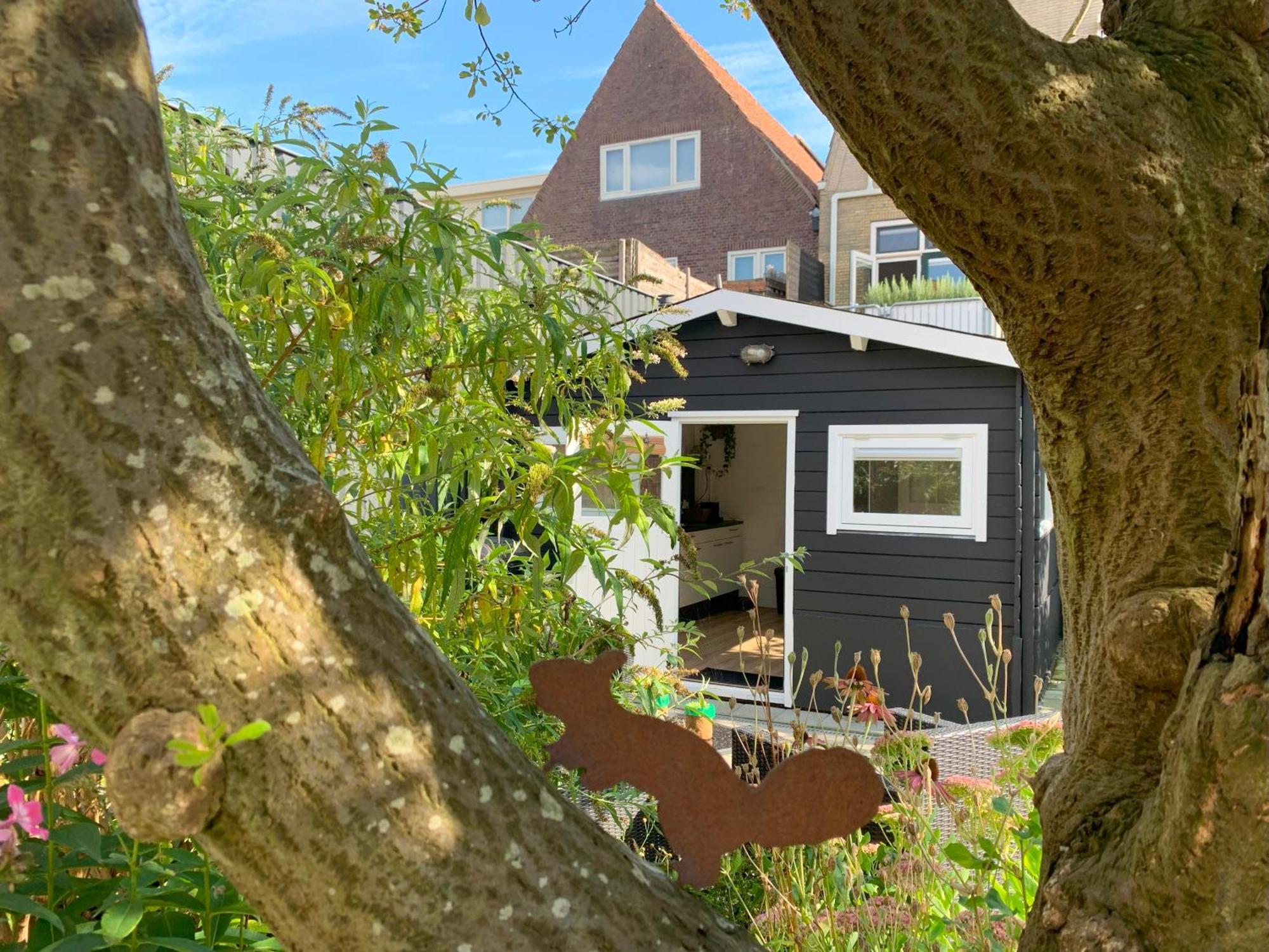 Tiny House Tussen De Grachten Sneek Dış mekan fotoğraf